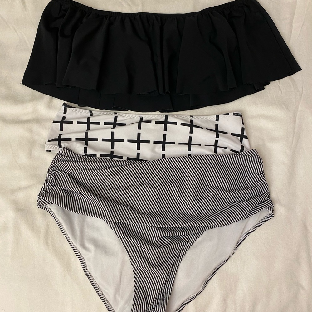 Cupshe Bikini Set - Picture 3 of 9